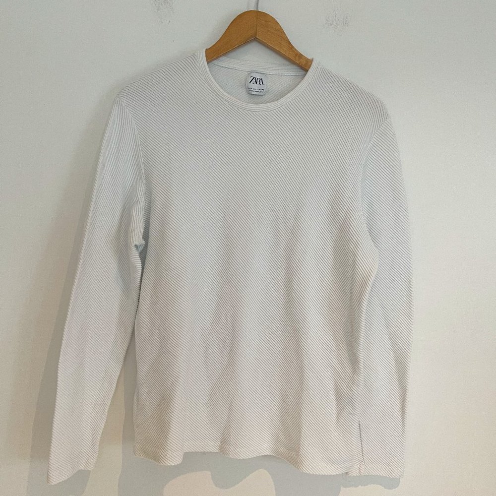 ZARA Woman White Long Sleeve Vertical Textured Pullover Top Size L